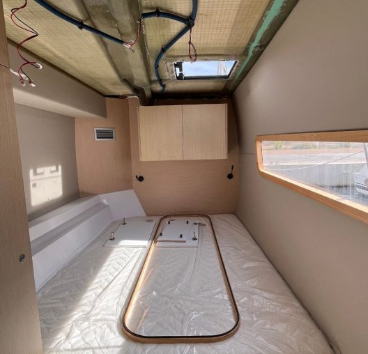 azure-boat-services-menuiserie-cabine (3)