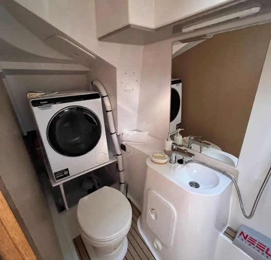 azure-boat-services-refit (4)